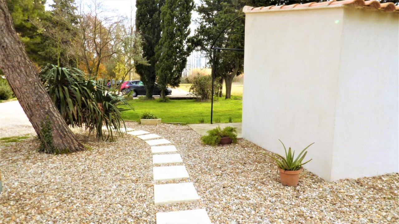 Mas Des Cypres, Clim - Jardin En Camargue Villa Arles Luaran gambar